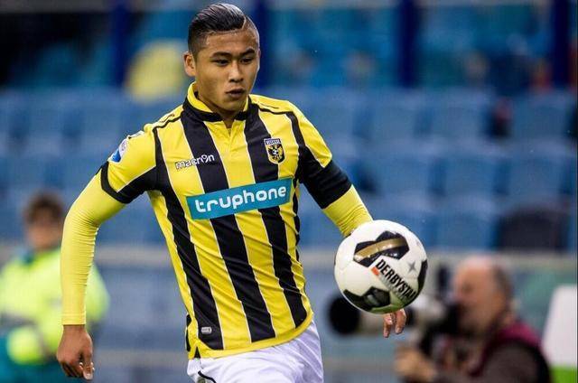 己的半场 己的半场