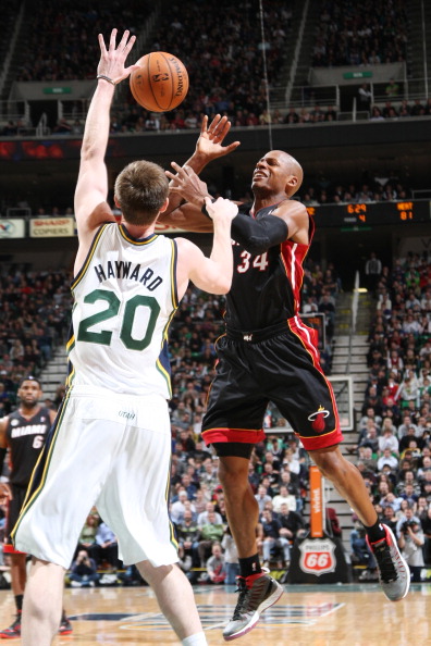 从场馆爆满 从场馆爆满