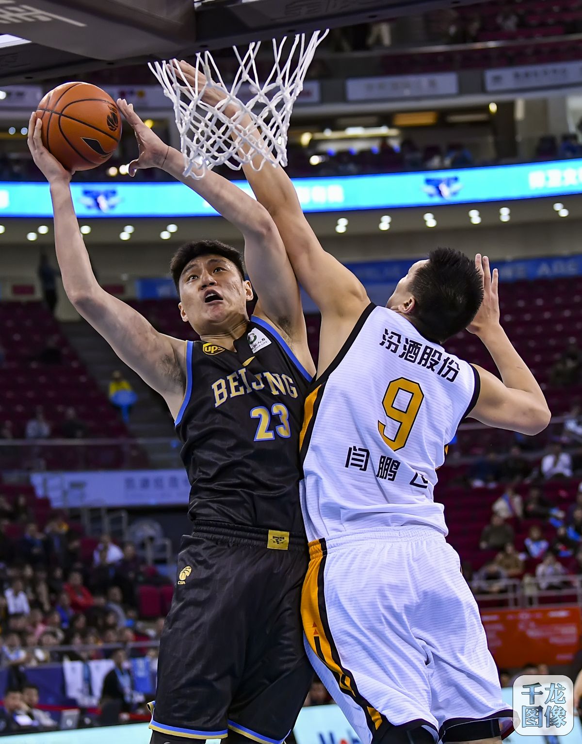 首次亮相便 首次亮相便